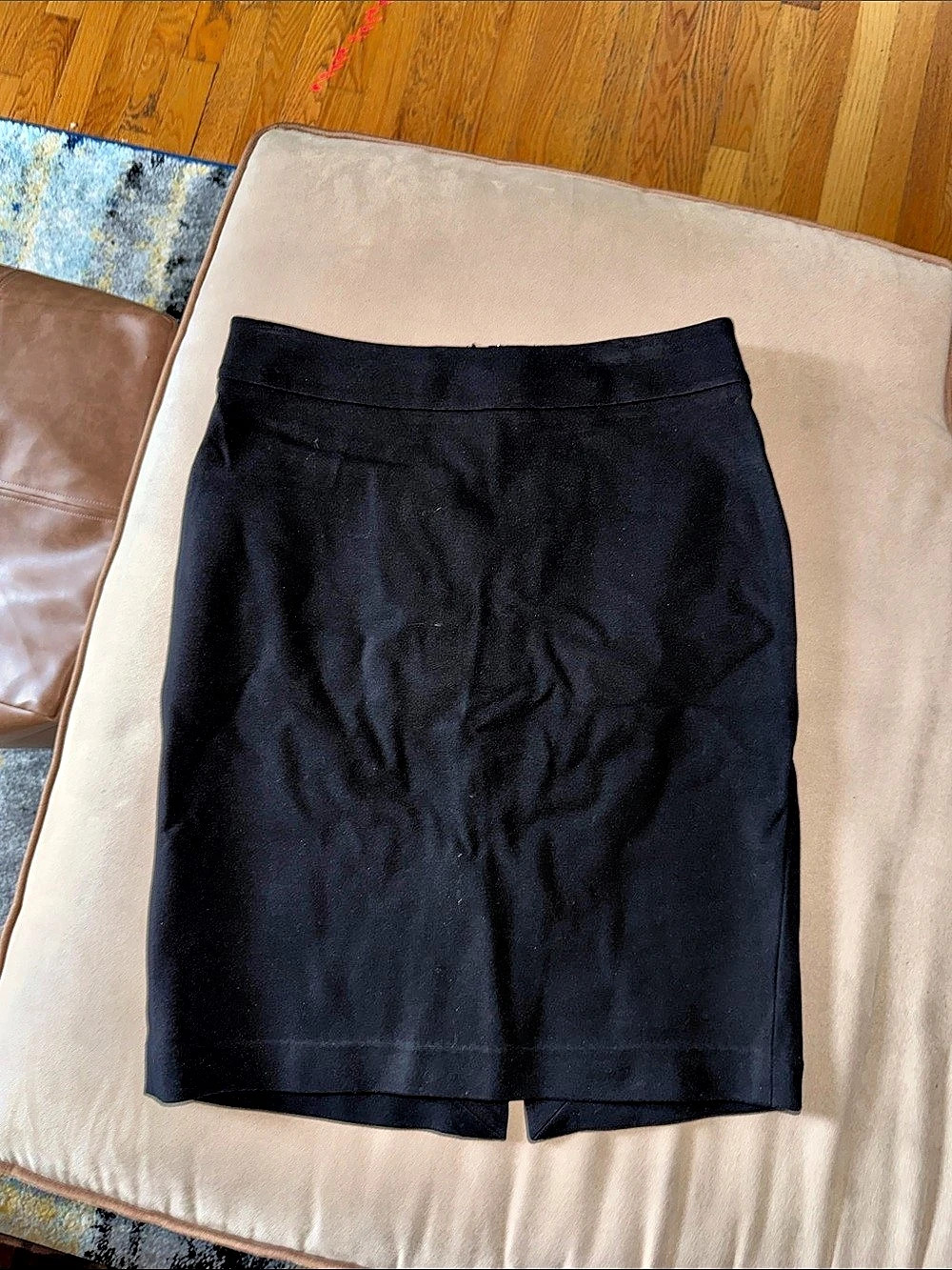 Talbots Pencil Skirt in Black Size 6 Like New